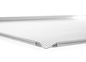 Alumiininen paistopelti rei´itetty GN 1/1 