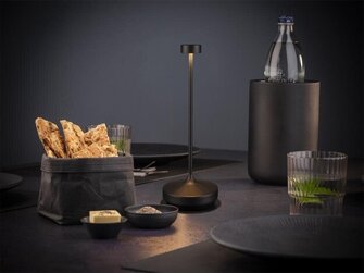 Pöytälamppu Nissrin 