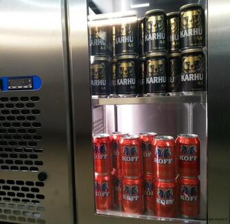 Juomavetolaatikosto lasiluukuilla Restmec VLOL 1614