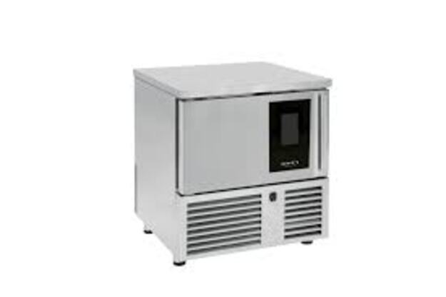 Pikajäähdytys ja nostatuskaappi Berto