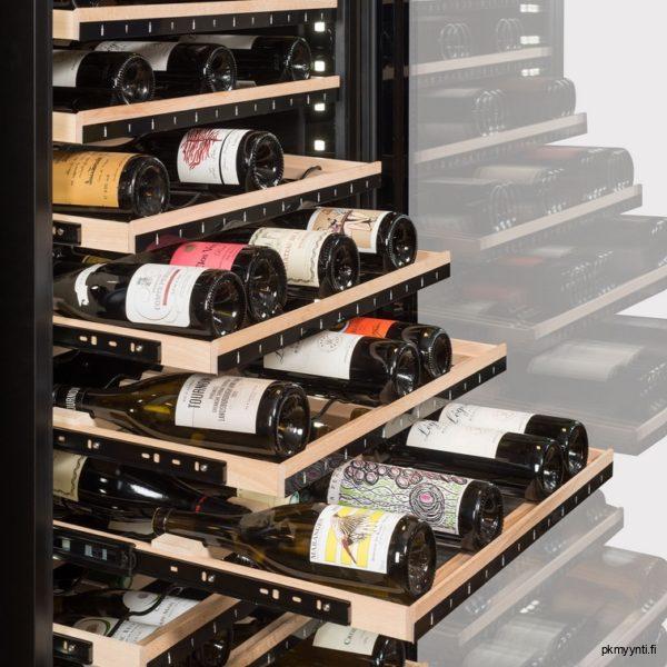 Järjestä La Sommeliére ECellar 185 viinikylmiössä viinikokoelmasi älykkäälle hyllyjärjestelmälle, joka mahduttaa monet eri pulloformaatit (jopa 9,5 cm halkaisijaltaan oleville pulloille). Bordeaux-pullostandardi ei enää ole normi, ja ECellar voit varastoida kaikki suosikkiviinisi ilman kompromisseja.